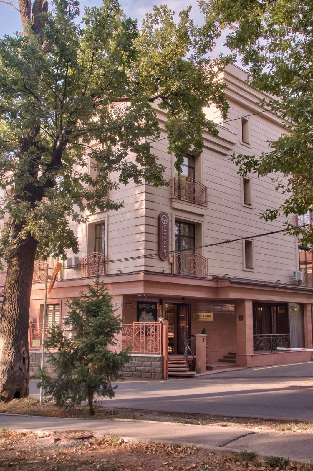 City Stay Апарт-Отель Алматы Exterior photo